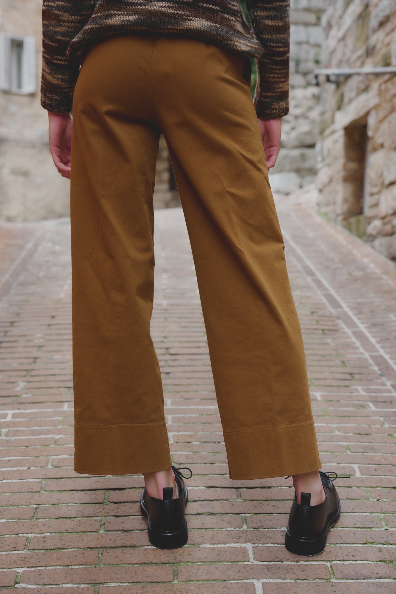 Pantaloni Cropped